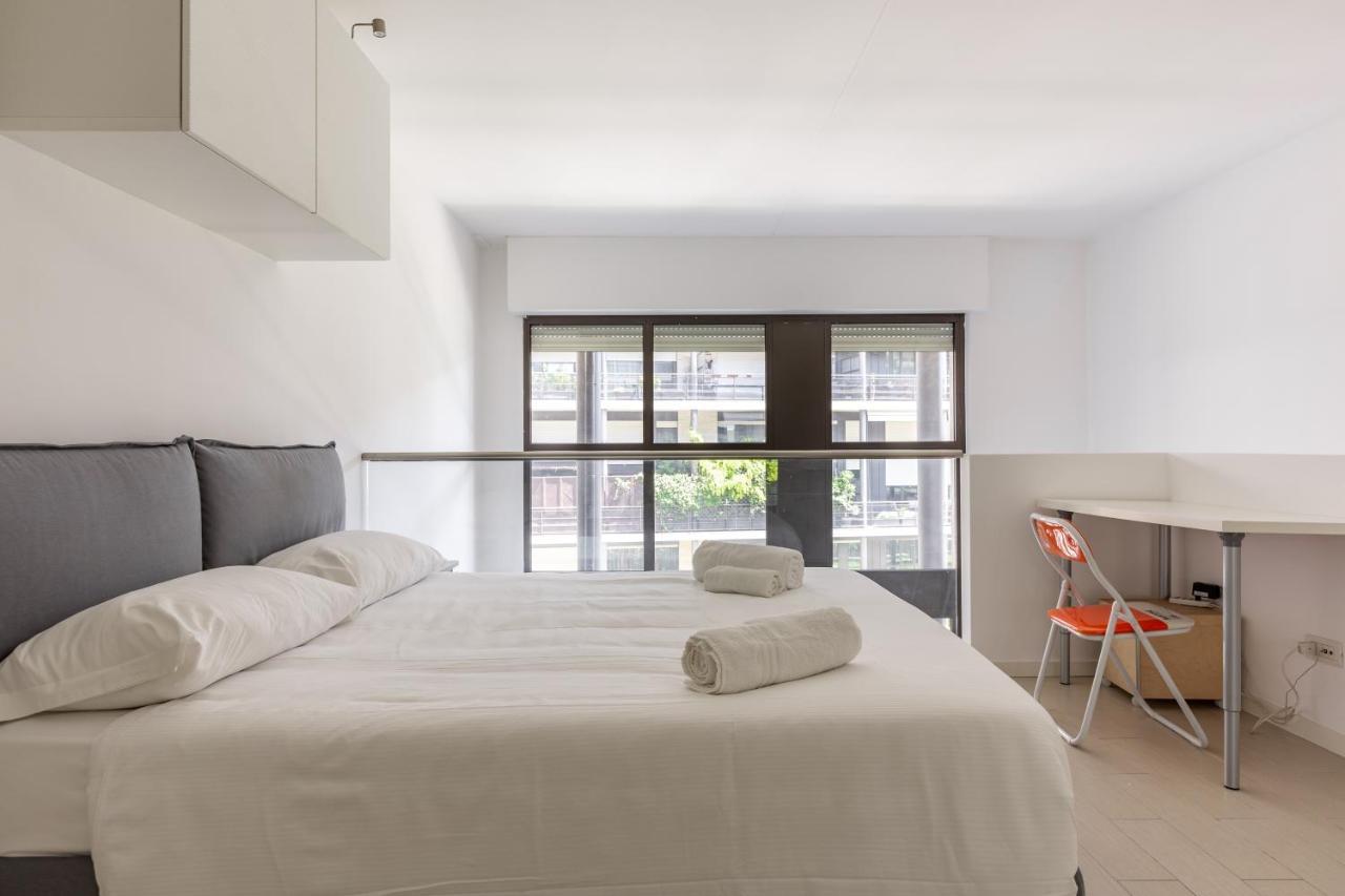 Elegant Loft With Balcony! Milão Exterior foto