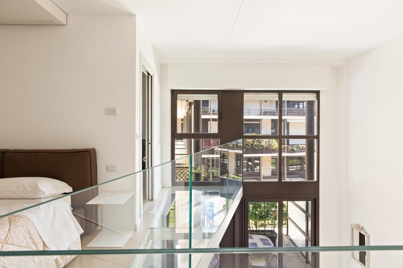 Elegant Loft With Balcony! Milão Exterior foto