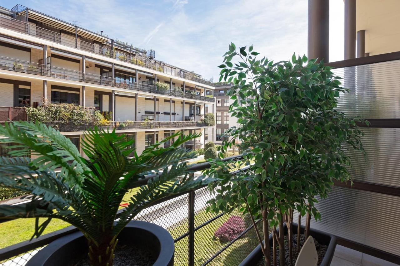 Elegant Loft With Balcony! Milão Exterior foto